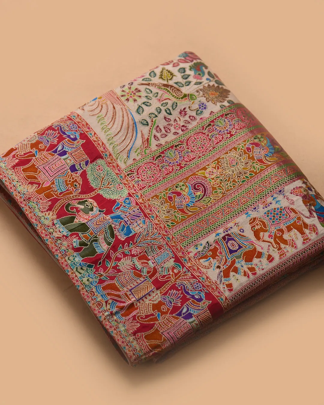 Cream Silk Viscose Jamdani Woven Saree With Silk Woven Blouse