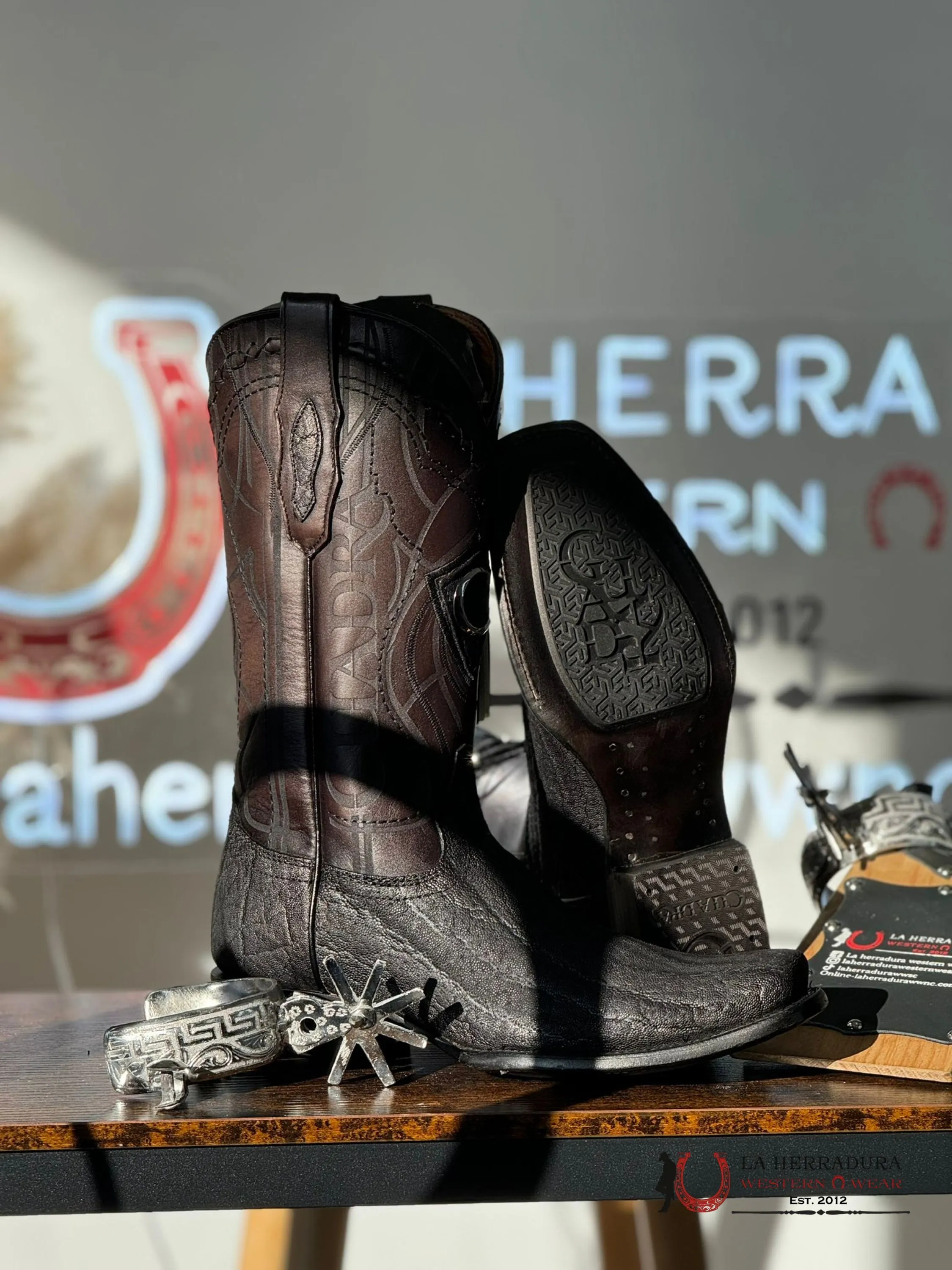 CUADRA BOOTS ELEPHANT BLACK ELEFANTE