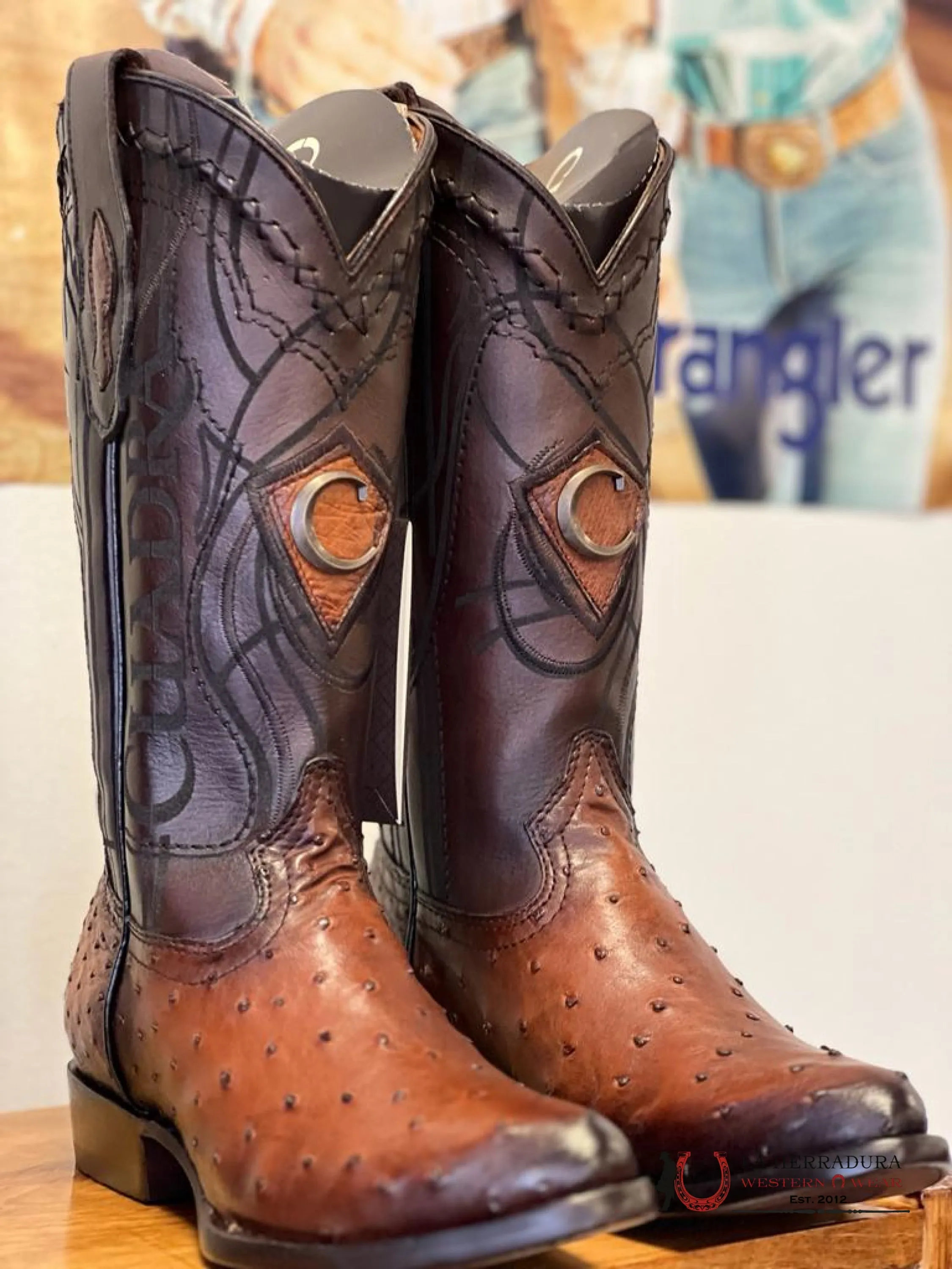 CUADRA BOOTS OSTRICH FLAME CAFE LASER & WOVEN ROUND TOE