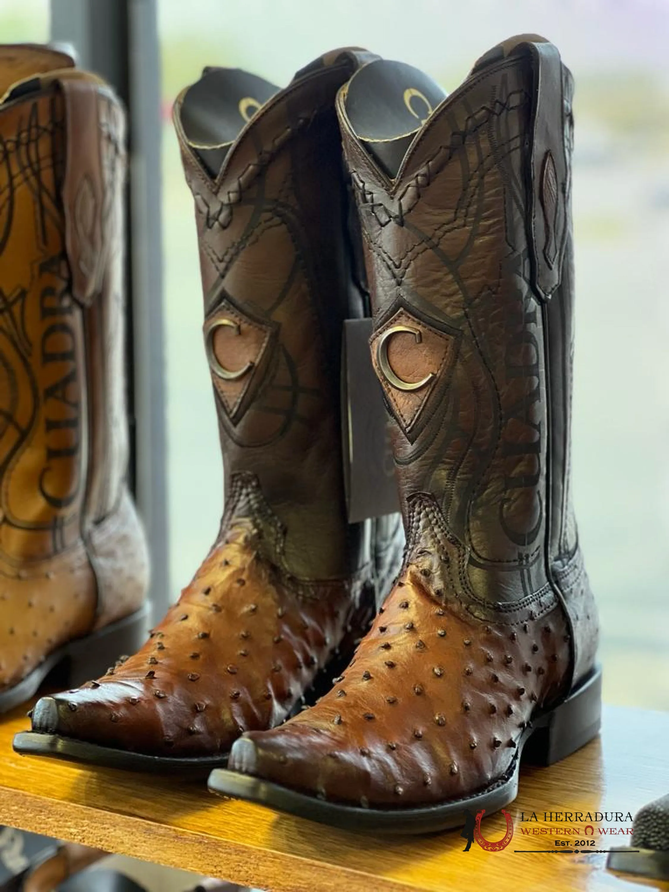 CUADRA BOOTS OSTRICH MORONI CASTAÑO LASER & WOVEN SNIP TOE