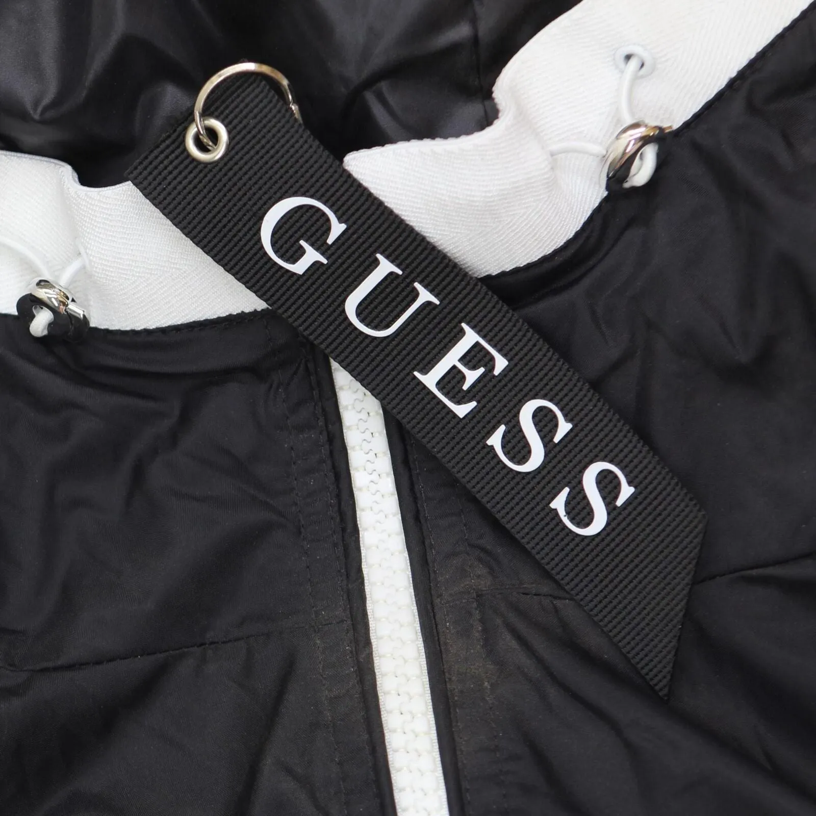 Guess Men's Colorblocked Hooded Windbreaker Jacket 110AN616 Black / White 2XL
