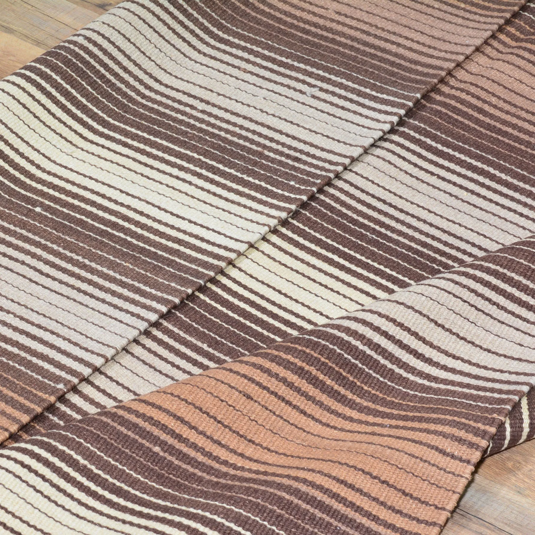 Hand-Woven Handmade Striped Kilim Flatweave Wool Rug (Size 5.5 X 7.9) Cwral-4173