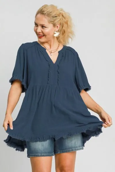 Hazel Blues® | Umgee Raw Hem Notched Babydoll Linen Blouse