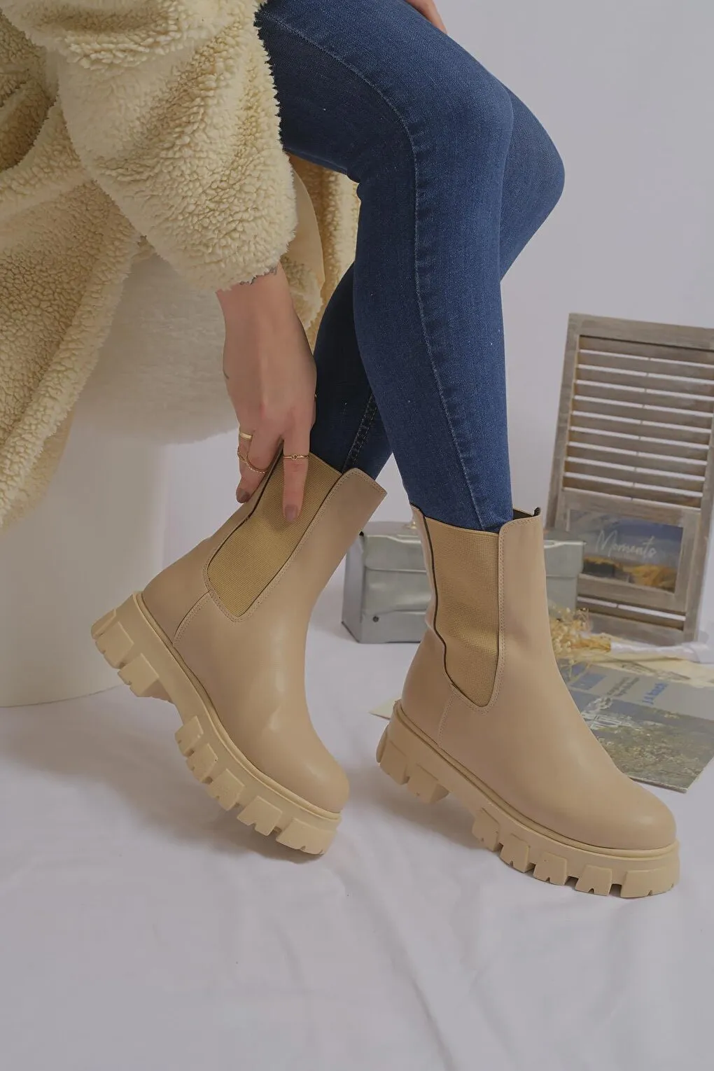 Keanna Elastic Thick Sole Women's Boots