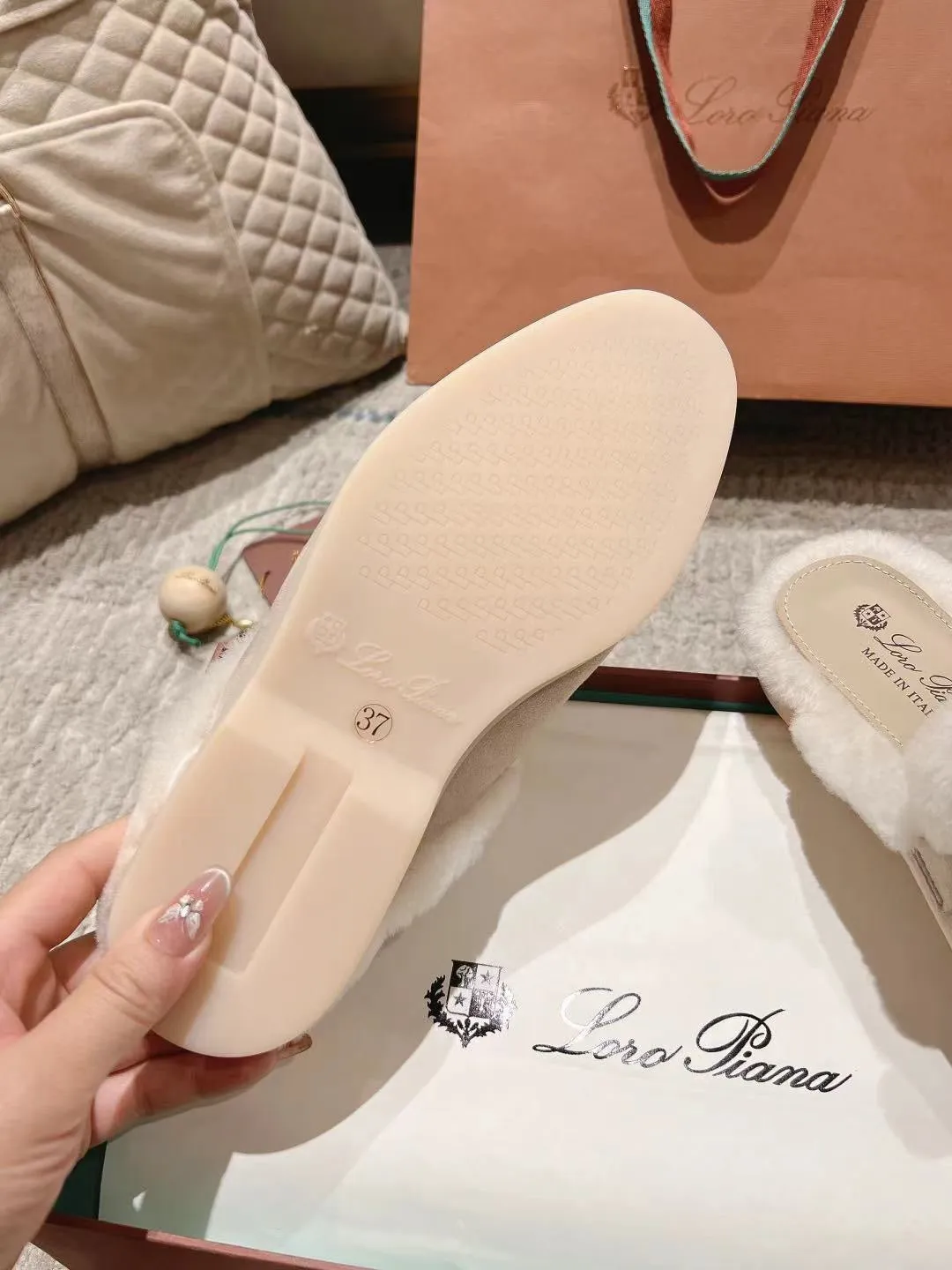 LP Charms Walk Babouche Loafer Bisque Cream mix White Suede With Rabbit Fur Lining 206243