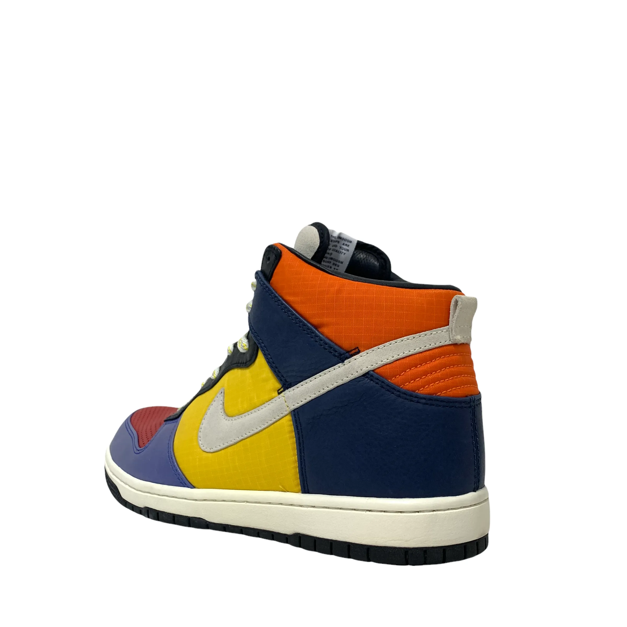 NIKE DUNK HIGH SUPREME BE TRUE TO YOUR SCHOOL