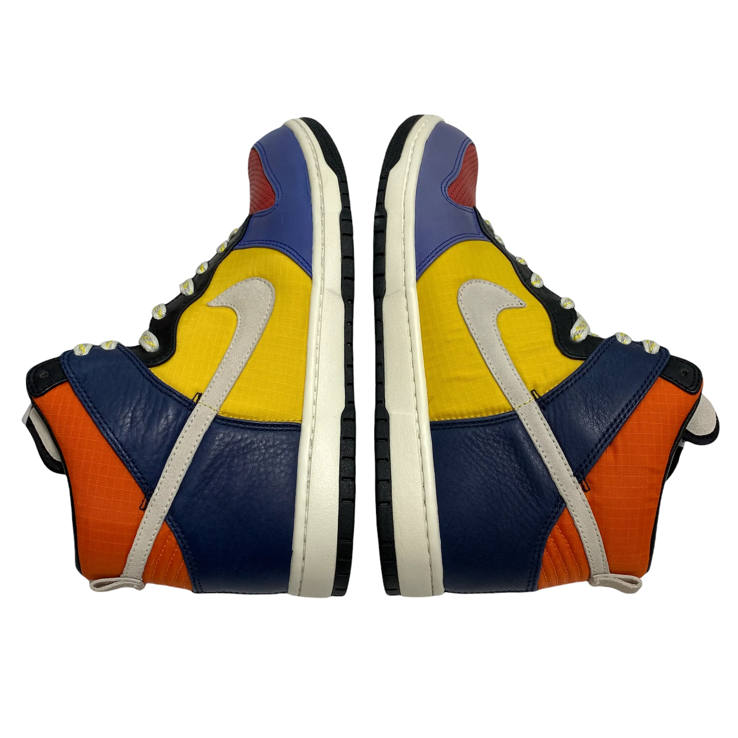 NIKE DUNK HIGH SUPREME BE TRUE TO YOUR SCHOOL