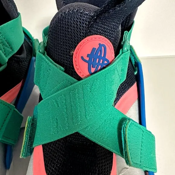 Nike Huarache City Sneaker