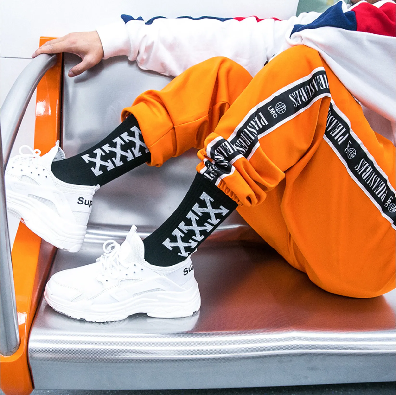 "X" Chaussettes Montantes Streetwear - URB1™