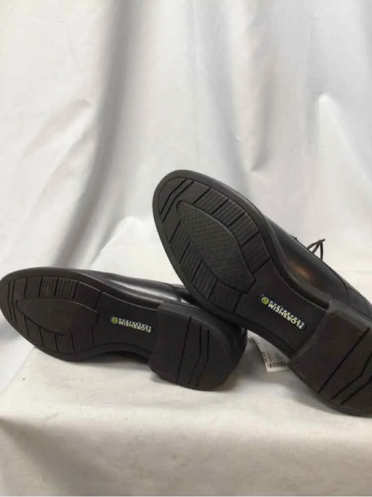 SIZE 10 1/2 FLORSHEIM Men's SHOES