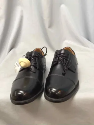 SIZE 10 1/2 FLORSHEIM Men's SHOES