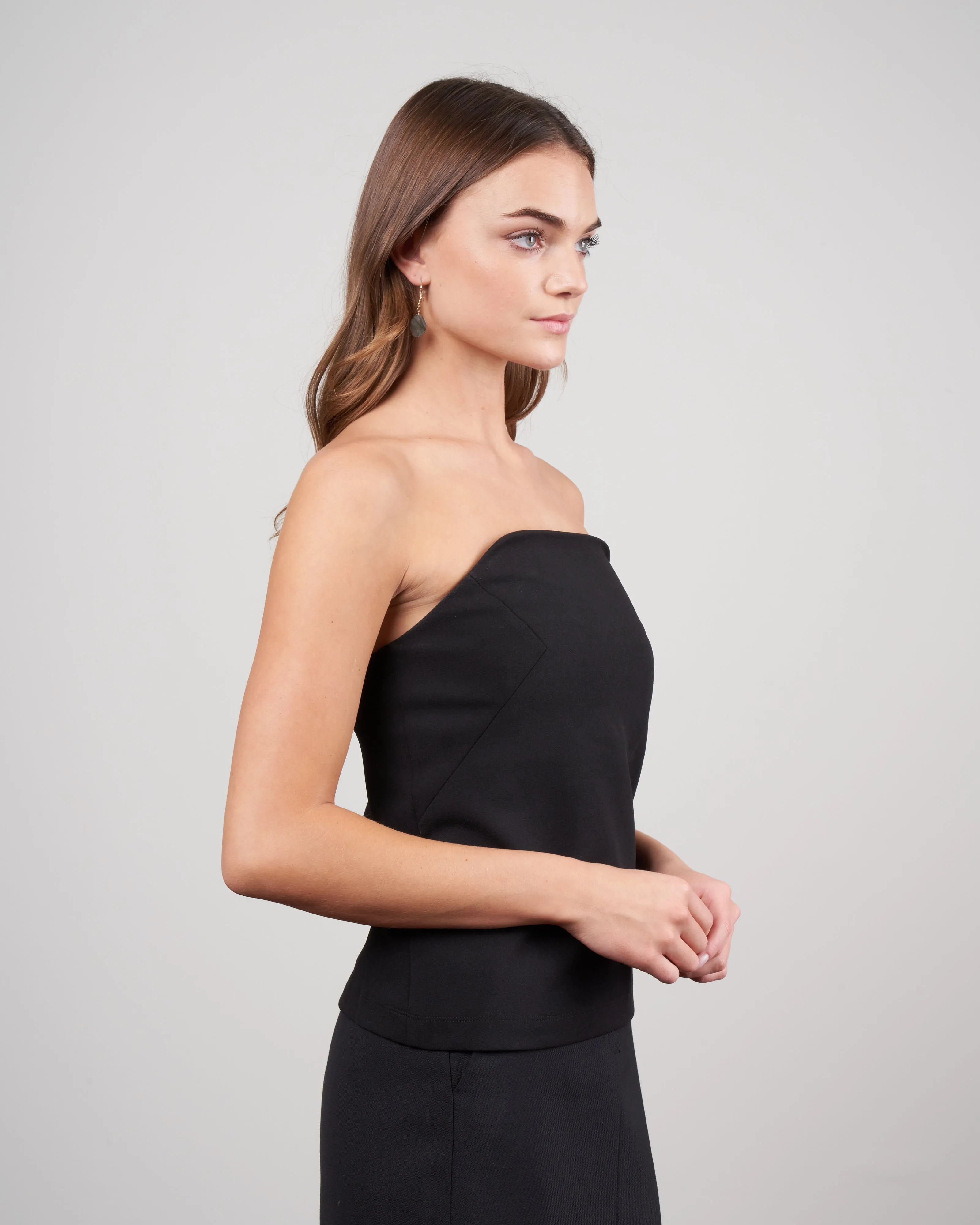 structured crepe tube top - black