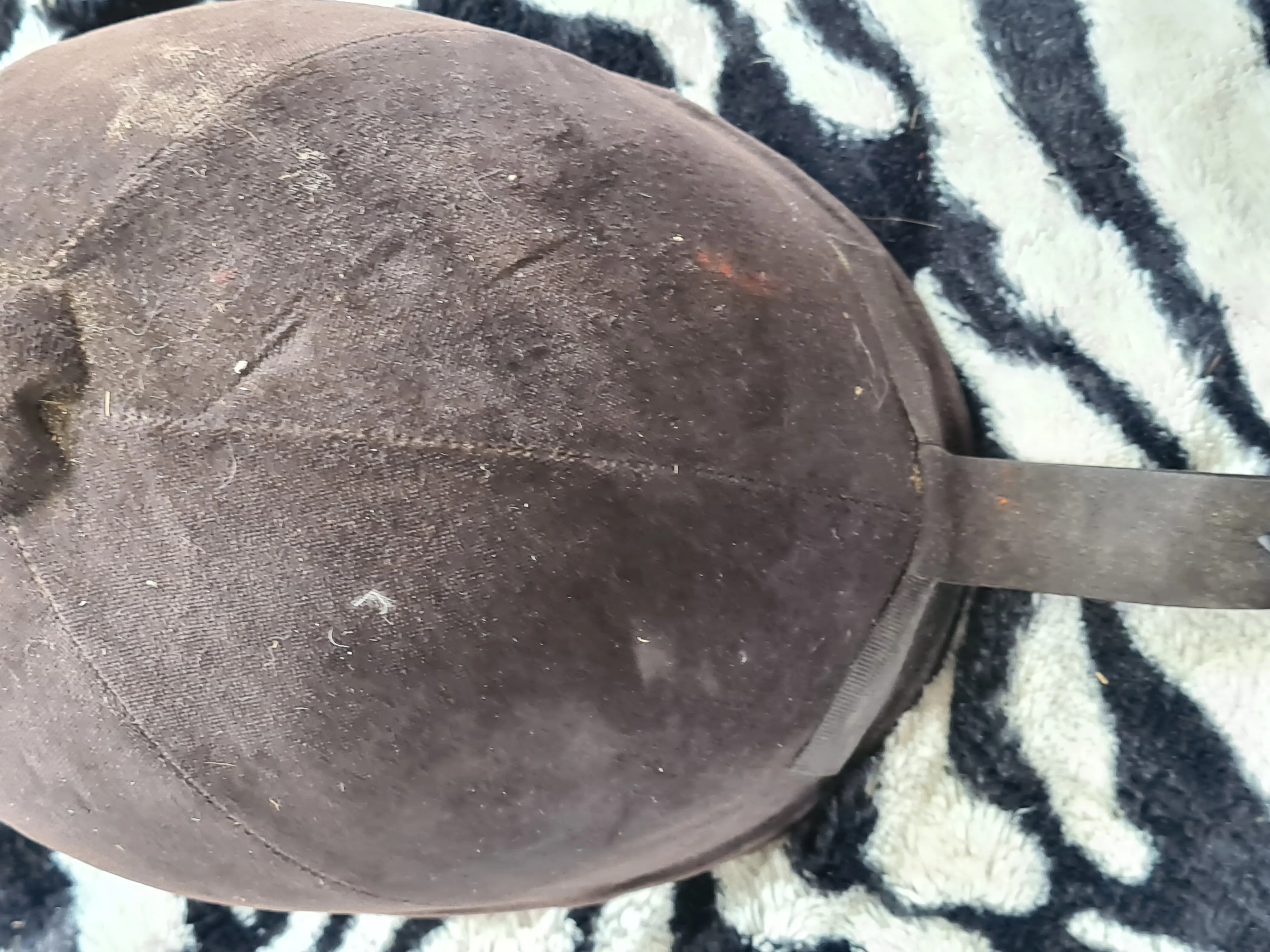 Used 53cm shires black velvet riding hat FREE POSTAGE❤️