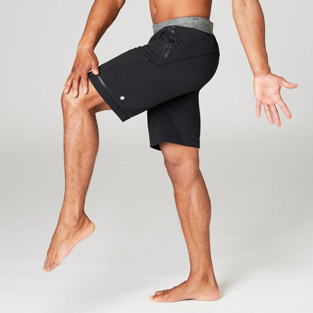 Woven Dynamic Yoga Shorts