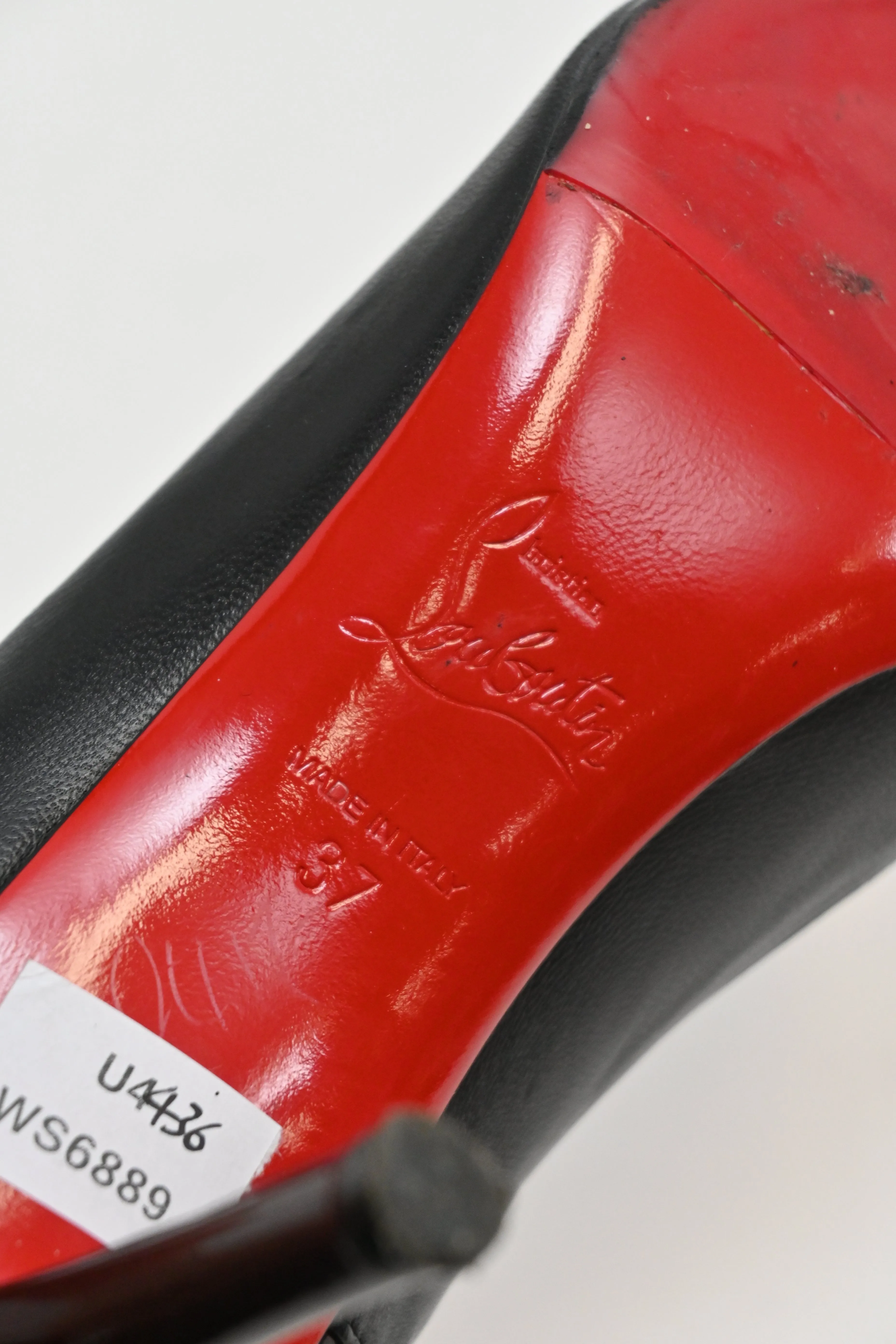 [WS6889] Christian Louboutin | Mid Heel Pump
